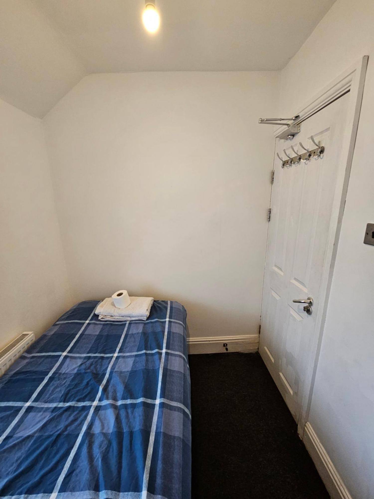 Monyhull Homestay - Near City Centre Kingsheath Nia Nec Bhx Birmingam Exterior foto