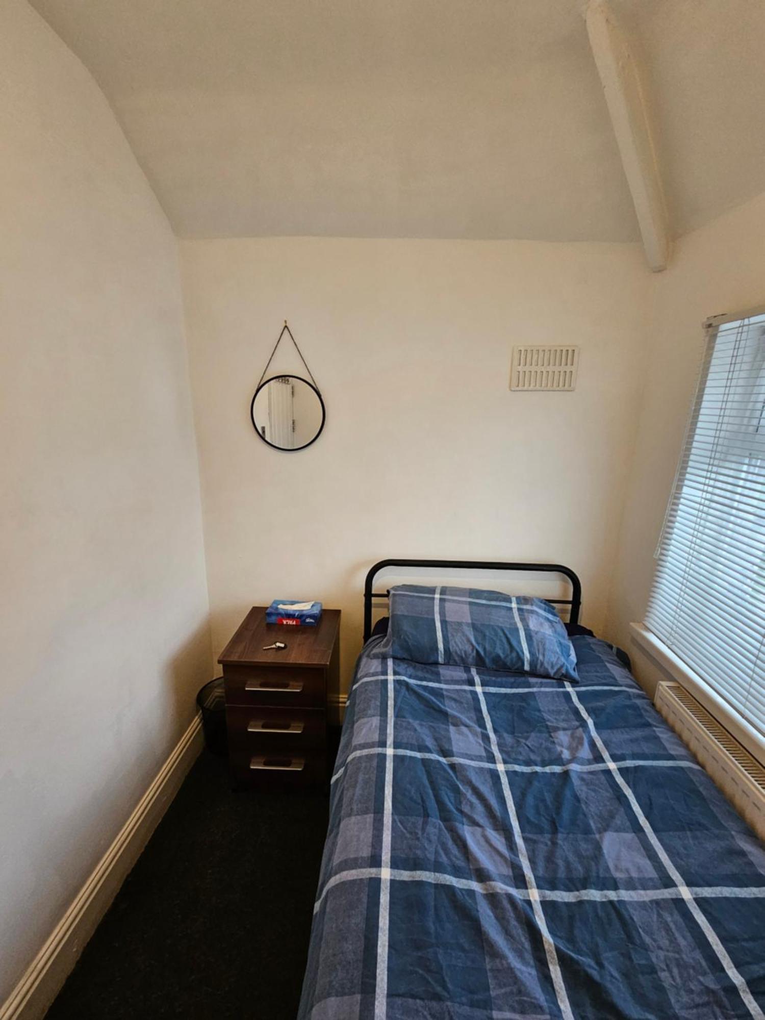 Monyhull Homestay - Near City Centre Kingsheath Nia Nec Bhx Birmingam Exterior foto
