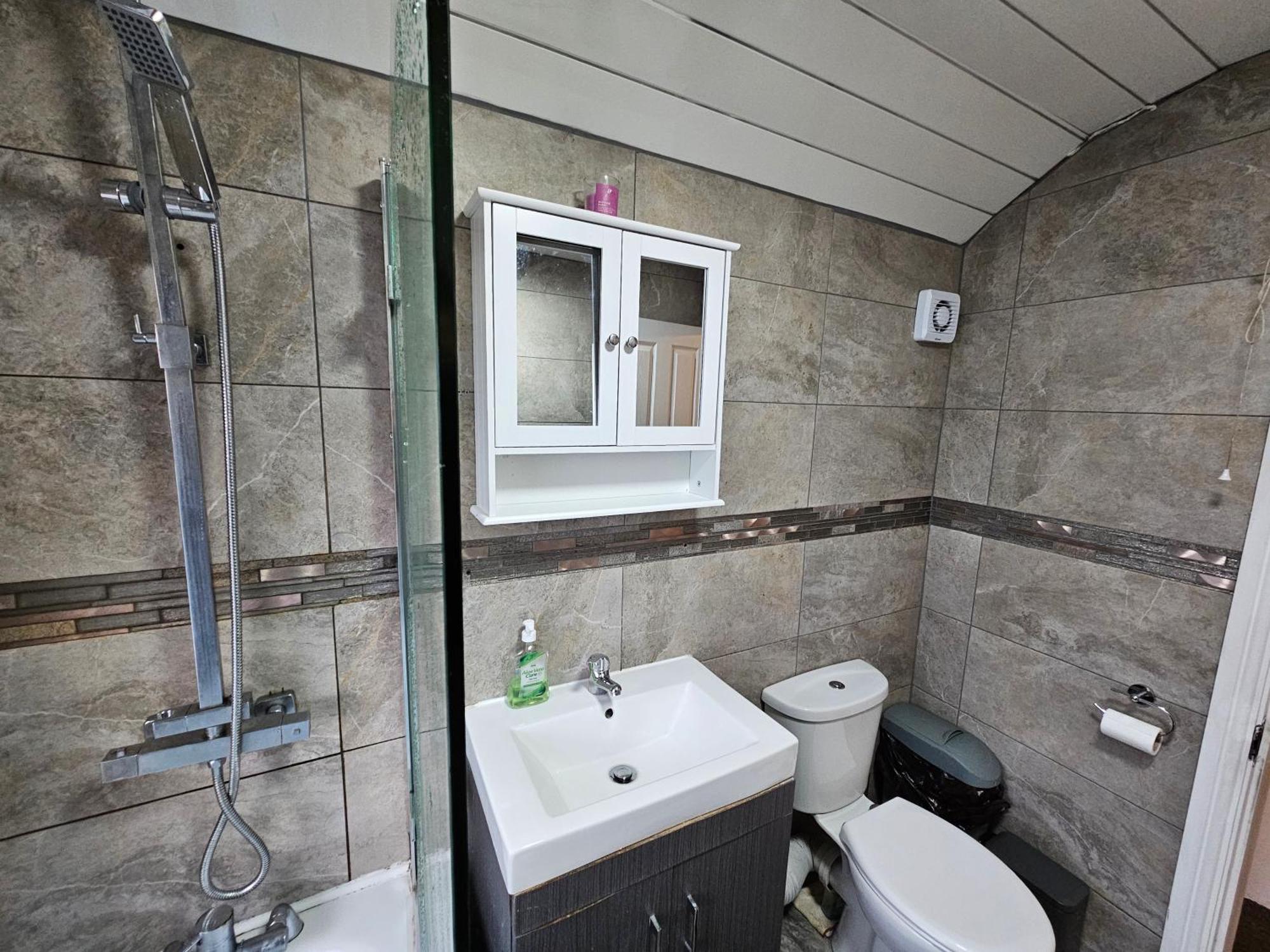 Monyhull Homestay - Near City Centre Kingsheath Nia Nec Bhx Birmingam Exterior foto